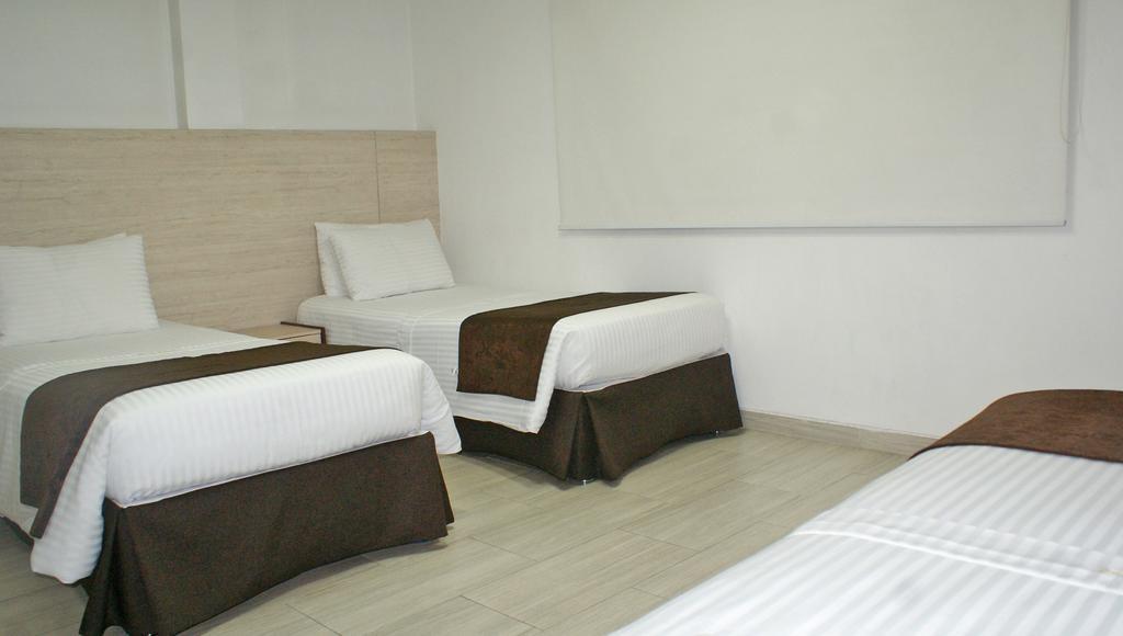 Hotel Bestmark Platino En Chapinero Bogota Luaran gambar