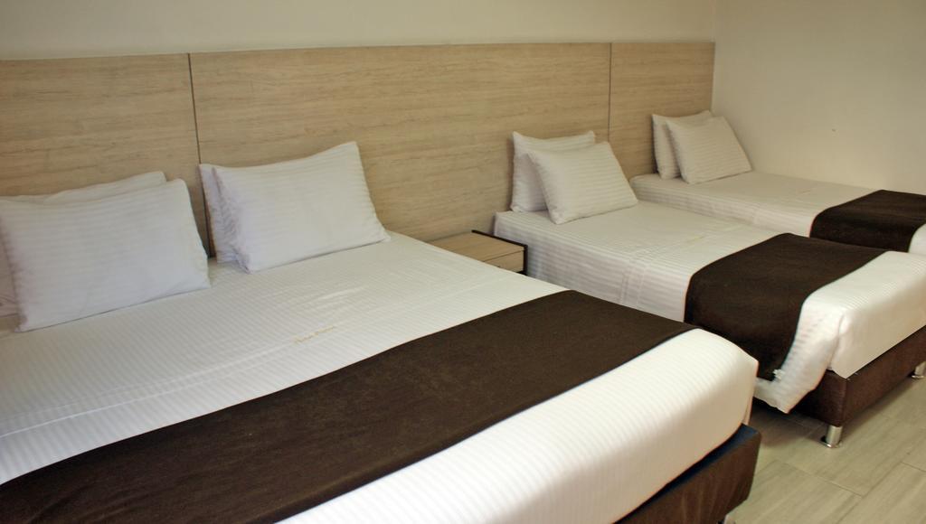 Hotel Bestmark Platino En Chapinero Bogota Luaran gambar