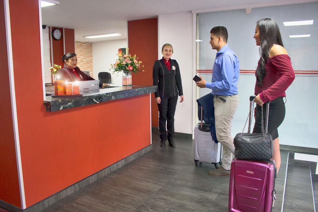 Hotel Bestmark Platino En Chapinero Bogota Luaran gambar