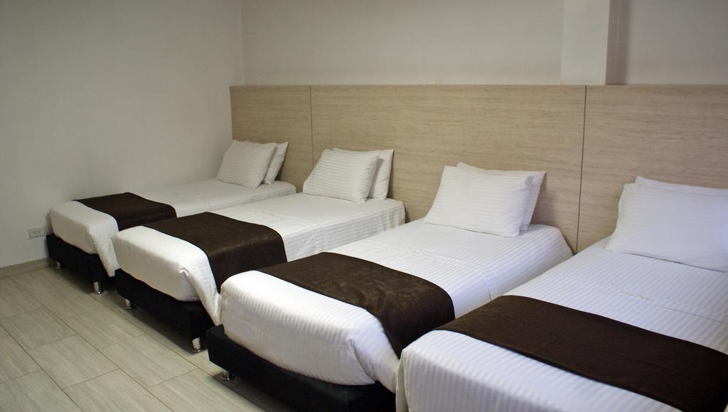 Hotel Bestmark Platino En Chapinero Bogota Luaran gambar