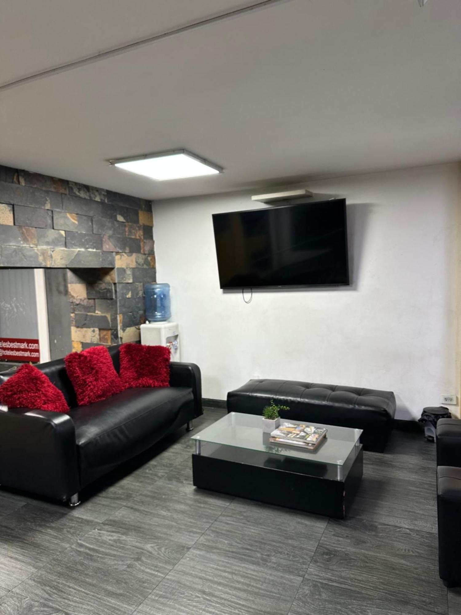 Hotel Bestmark Platino En Chapinero Bogota Luaran gambar